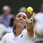 Keduanya menjadi orang pertama di negaranya yang mencapai final sebuah turnamen Grand Slam.