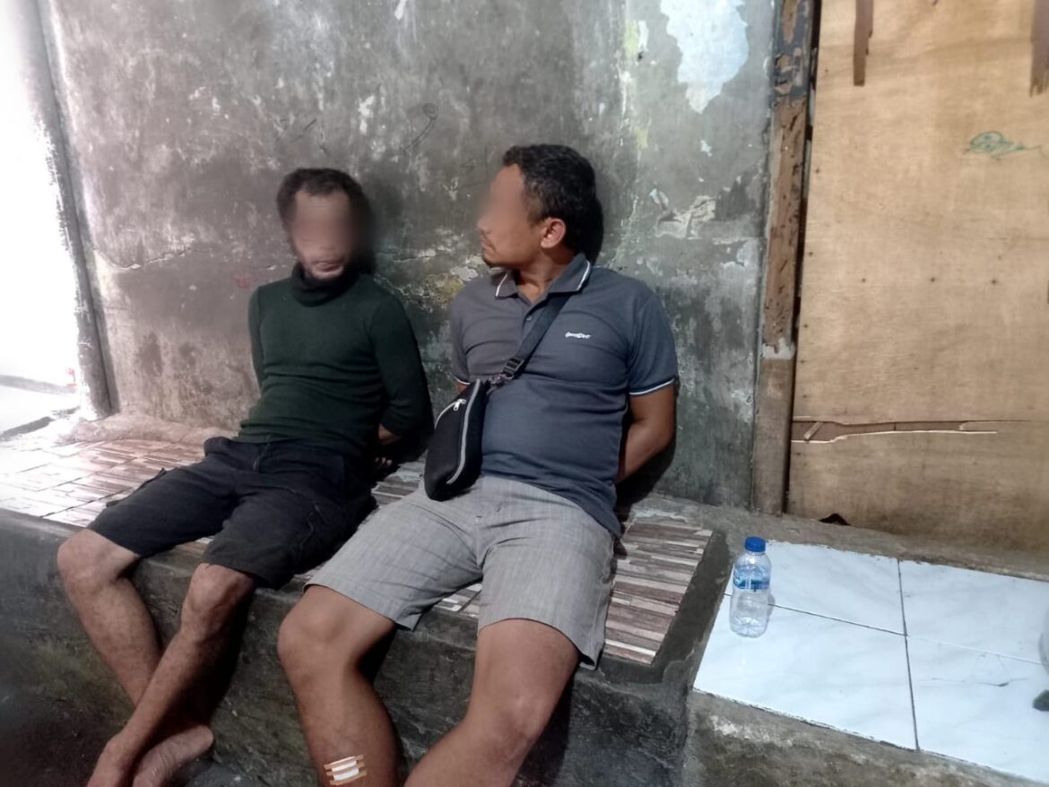 Kampung Boncos palmerah Jakarta barat kembali diobrak abrik aparat kepolisian