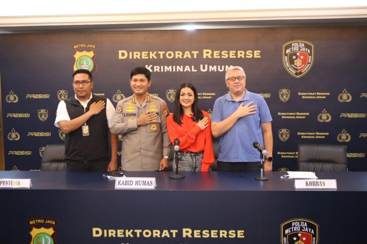 Subdit Harda Ditreskrimum Polda Metro Jaya menangkap 3 tersangka baru kasus mafia tanah dengan korban public figure Nirina Zubir dan keluarga