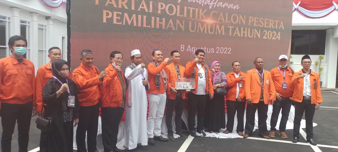 Partai Republiku Indonesia resmi mendaftar ke Komisi Pemilihan Umum (KPU