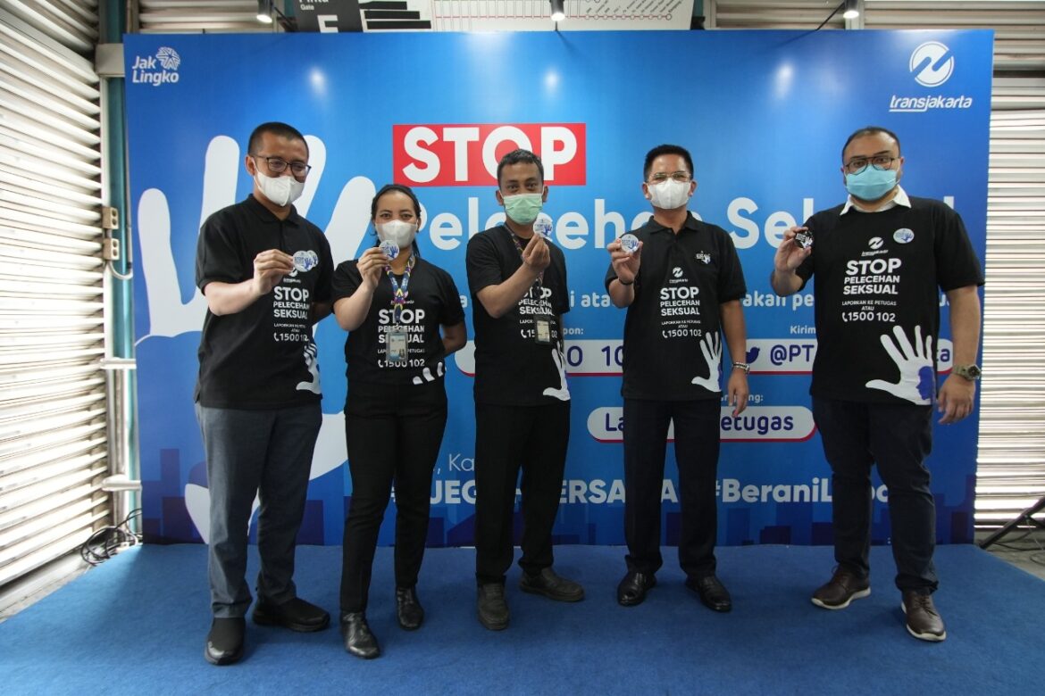 PT Transportasi Jakarta (Transjakarta) secara tegas menolak adanya tindakan pelecehan seksual di sektor