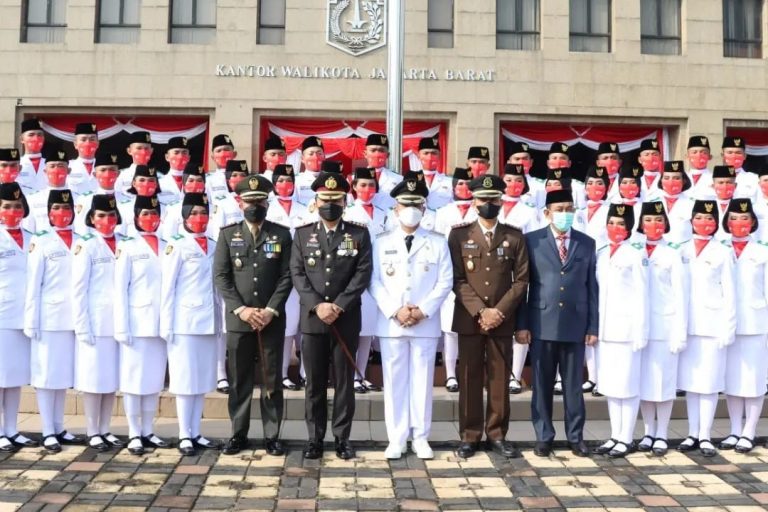 Kapolres Metro Jakarta Barat Kombes Pol Pasma Royce mengatakan, dalam upacara kemerdekaan
