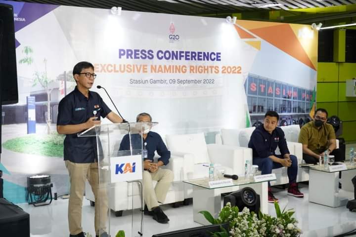 PT Kereta Api Indonesia (Persero) menawarkan hak penamaan atau Naming Rights untuk stasiun