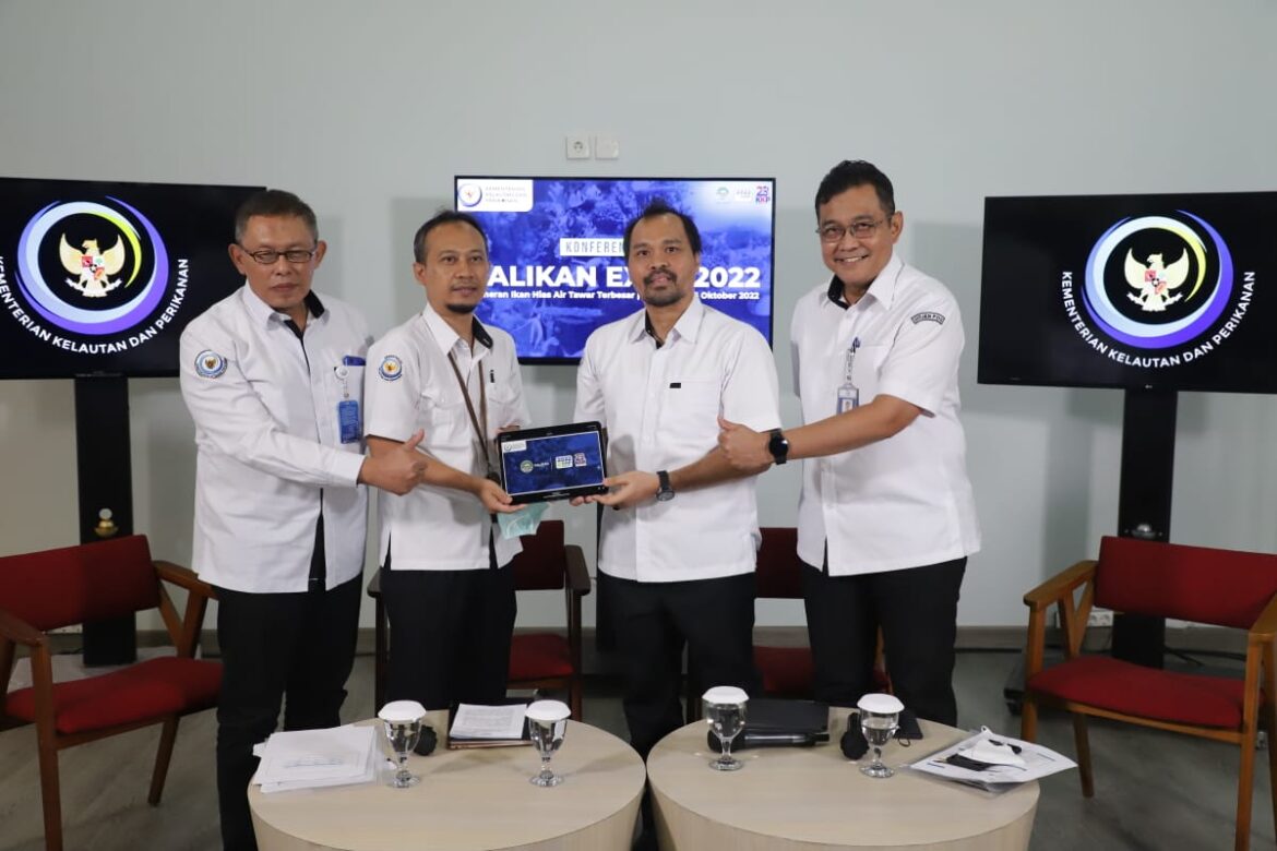 Kolaborasi ini bertujuan mendorong lebih banyak lagi produk ikan hias air tawar yang dihasilkan para pelaku usaha kecil mikro