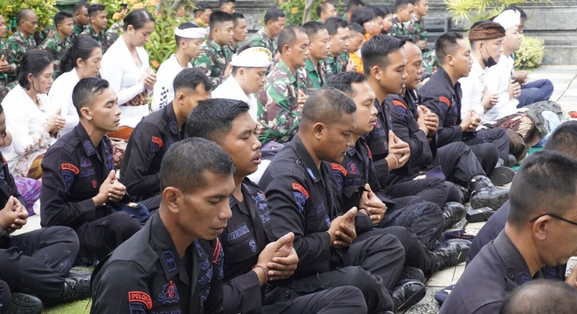 Konferensi Tingkat Tinggi (KTT) G20 yang akan berlangsung tanggal 15-16 november mendatang.