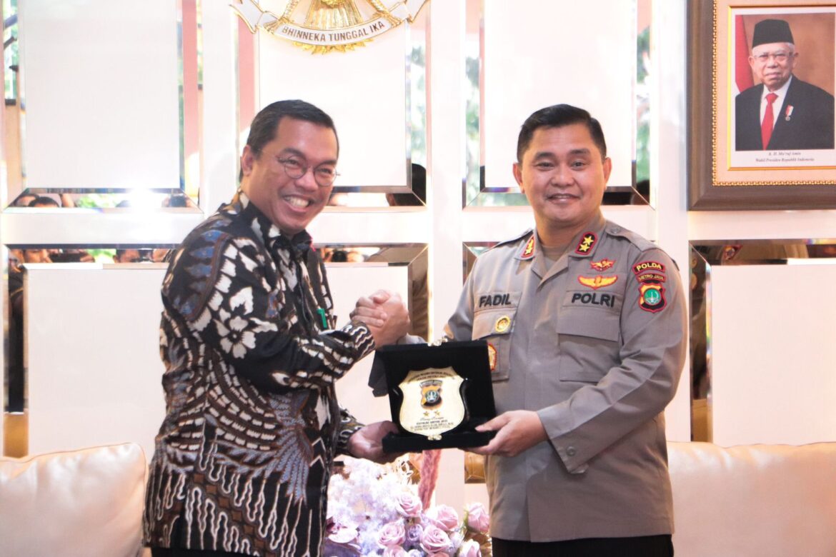 Dalam acara peresmian Gedung K-9 Unit Satwa turut hadir Wakapolda Metro Jaya, Penjabat Gubernur DKI Jakarta