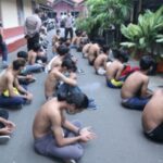 Polisi Hadir di Tiap RW, Ini Pesan Kapolres Metro Tangerang Kota di Malam Pelayanan Kepada Masyarakat