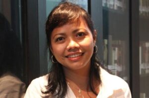 Apa yang lebih berbahaya dari pada penguasa yang berkuasa politik dengan peluru dan tank?