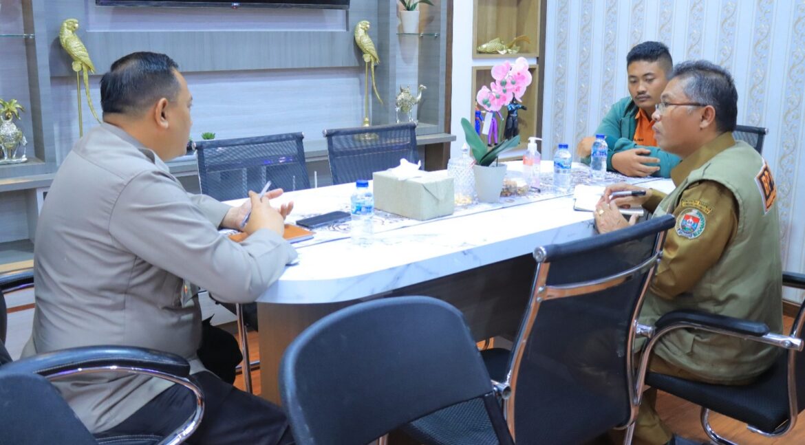 BPBD Humbahas Temui Kapolres Untuk Pemantapan Apel Gelar Pasukan dan Peralatan Siaga Bencana