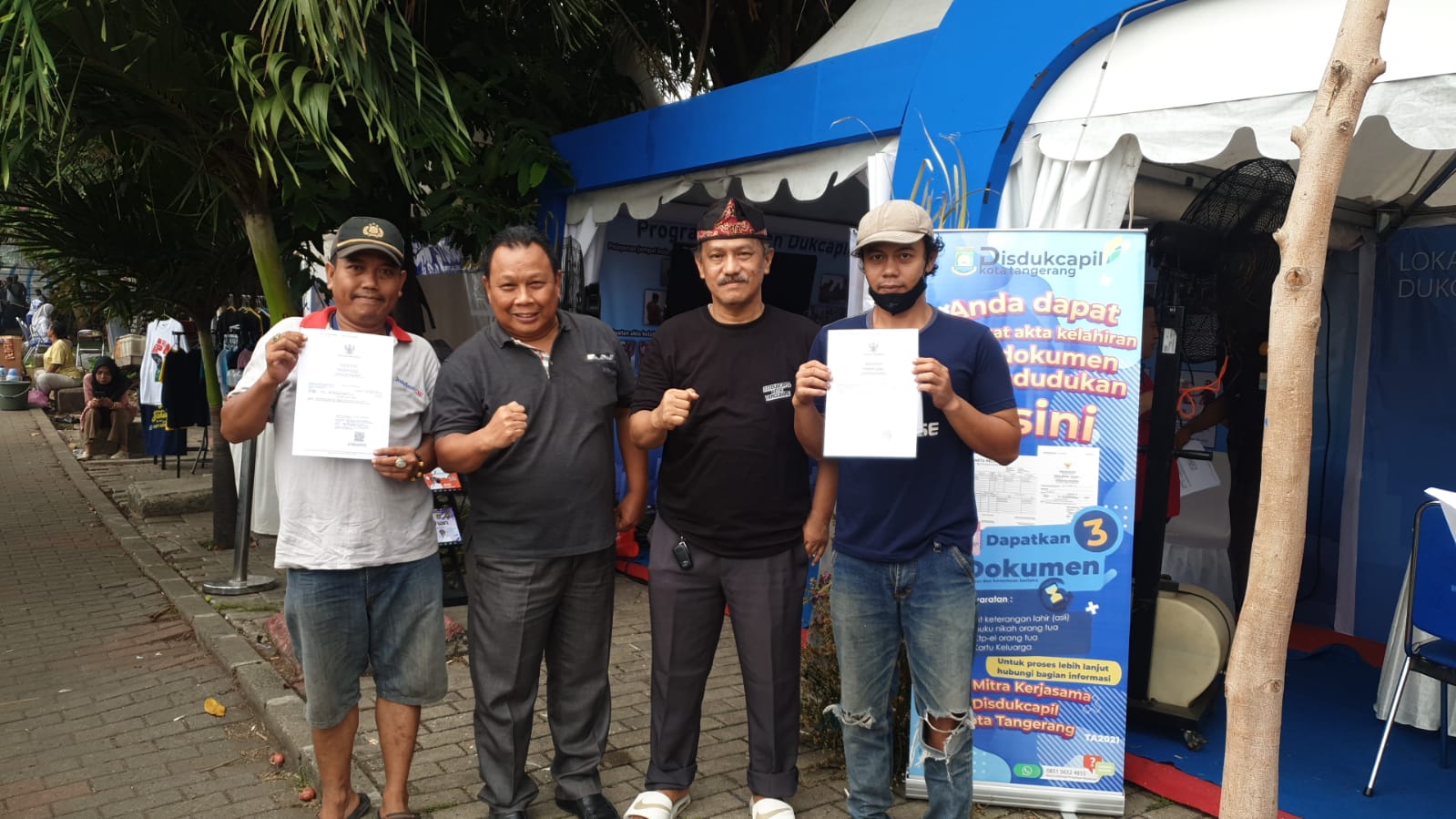 Dukcapil memberikan kemudahan pada warga Kota Tangerang dalam pengurusan KTP/KK EL.