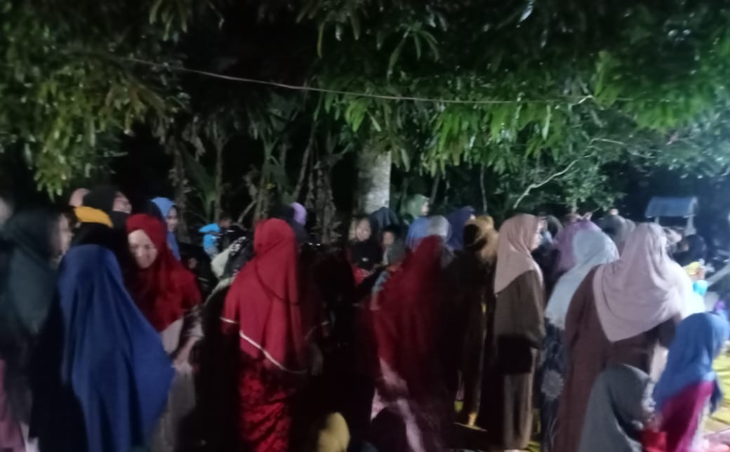 Selamat Riadi selaku ketua BPD Desa Benteng Jaya : sebelum masuk pada puasa ramadhan mendoakan yang sudah tiada.