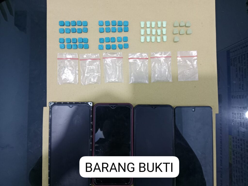 Adapun terjadi nya penangkapan terhadap narkoba, yang terjadi di daerah TKP nya, Desa Tanjung Muda Kecamatan Air Putih Kabupaten Batu Bara