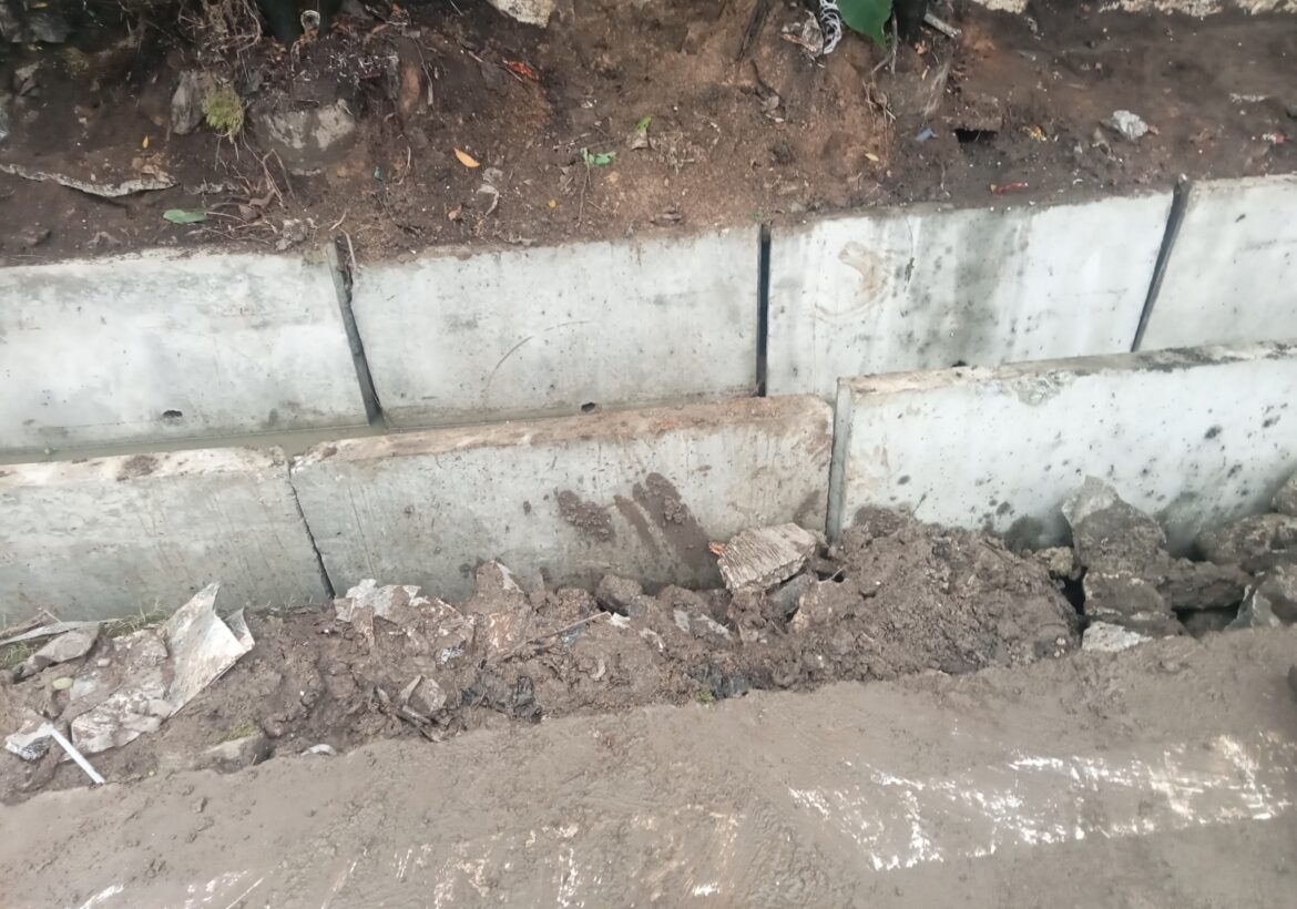 Proyek SPAL propinsi Banten, Di Duga Kurang Pengawasan, Amburadul???