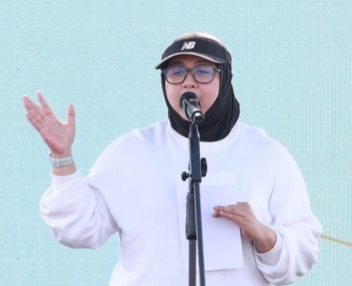 Intan (Wabup) Ingatkan Warga Sudirman Soal Sampah,  lebih bijak dalam menjaga lingkungan.