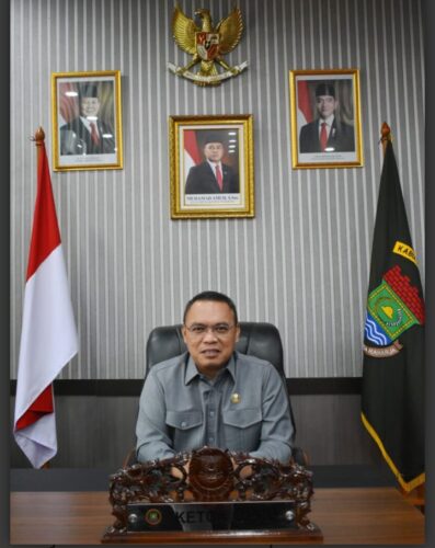 KENDARAAN OPERASIONAL DLHK KABUPATEN TANGERANG DIDUGA MENUNGGAK PAJAK, MENJADI CONTOH BURUK BAGI MASYARAKAT WAJIB PAJAK?