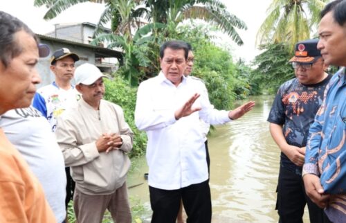 KABUPATEN TANGERANG DIGEMPUR BANJIR